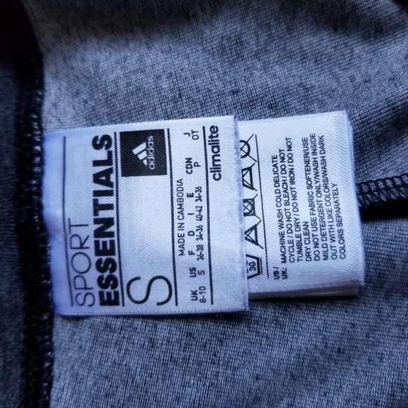 Adidas sport essentials grey leggings Size small - Picture 3 of 8